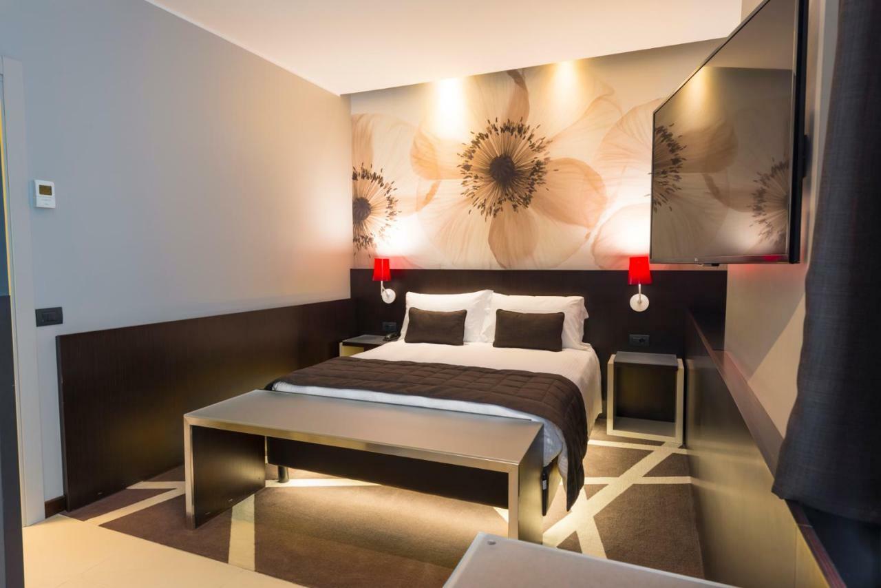 Hotel Manin Milan Luaran gambar